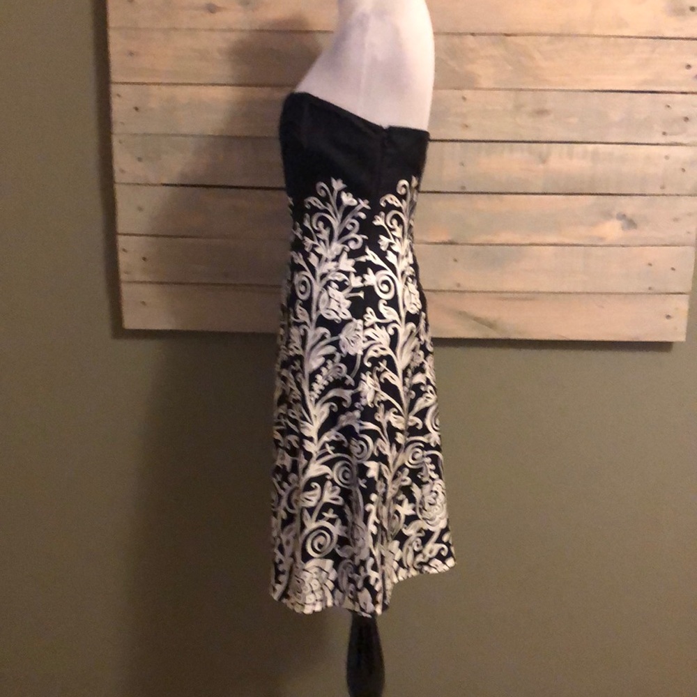 WHBM Dress - Picture 3 of 6
